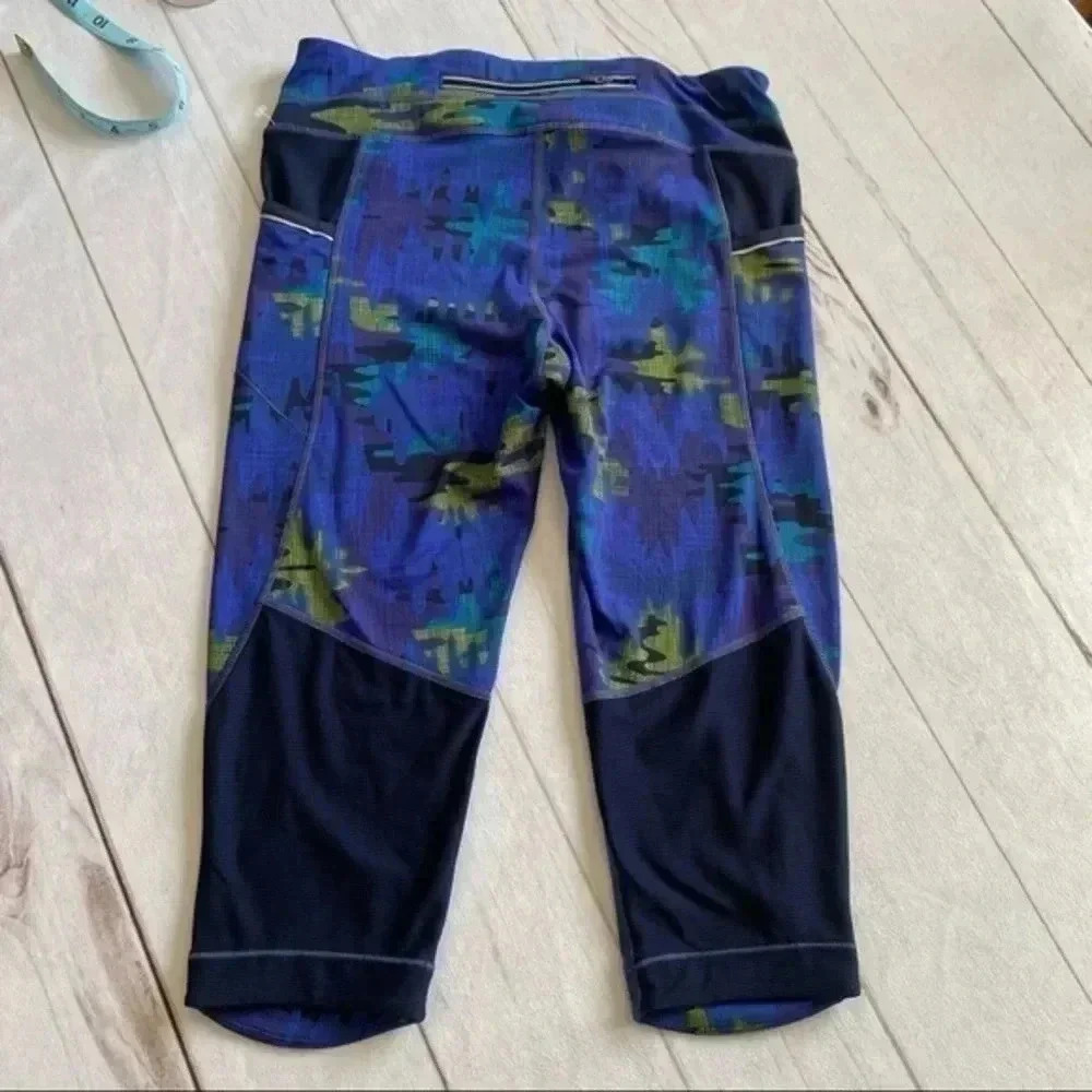Athleta Camo Be Free Knicker Crop Leggings Blue - Picture 5 of 15